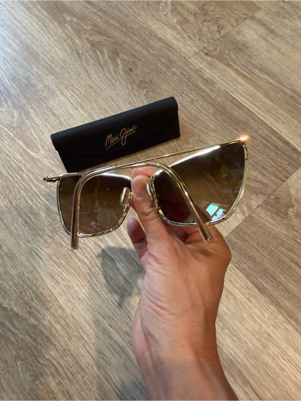 Maui Jim Women's Gold Frame Brown Lens Sunglasses Puakenikeni - Picture 3 of 4